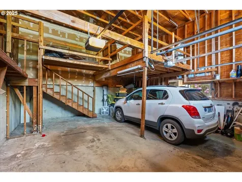 171 NE Olvera Court Gresham OR 97030