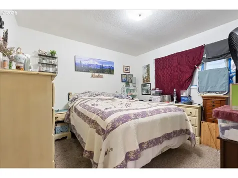 171 NE Olvera Court Gresham OR 97030