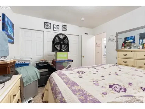 171 NE Olvera Court Gresham OR 97030