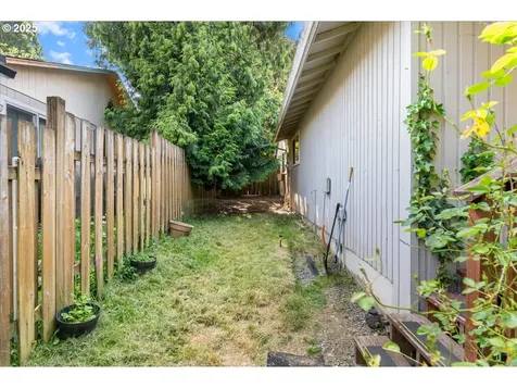 171 NE Olvera Court Gresham OR 97030