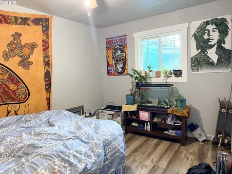 677 SE Moffitt Road Waldport OR 97394