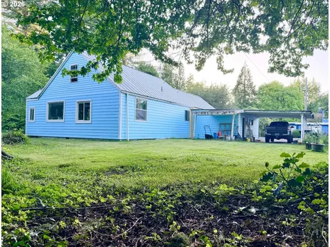 677 SE Moffitt Road Waldport OR 97394
