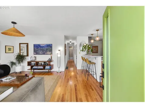 6514 NE Bellevue Avenue Portland OR 97211