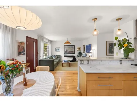 6514 NE Bellevue Avenue Portland OR 97211