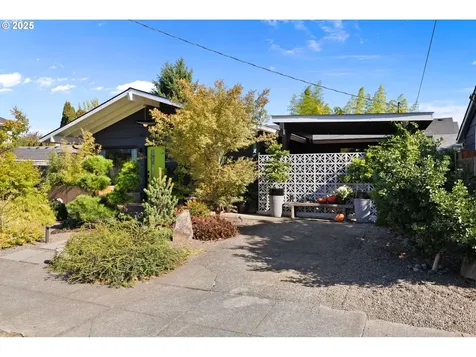 6514 NE Bellevue Avenue Portland OR 97211