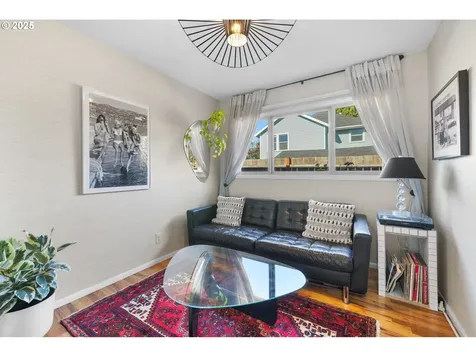 6514 NE Bellevue Avenue Portland OR 97211