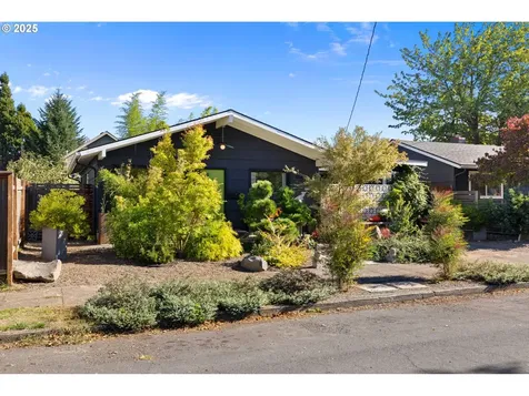 6514 NE Bellevue Avenue Portland OR 97211