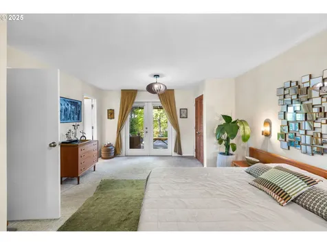 6514 NE Bellevue Avenue Portland OR 97211
