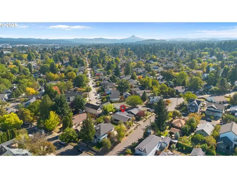 6514 NE Bellevue Avenue Portland OR 97211