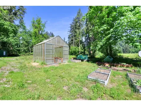38383 Kickbusch Lane Springfield OR 97478