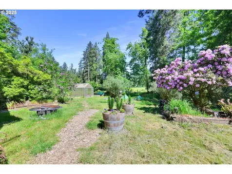 38383 Kickbusch Lane Springfield OR 97478