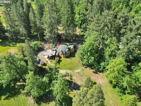 38383 Kickbusch Lane Springfield OR 97478