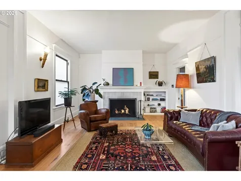 536 SE 17th Avenue Portland OR 97214
