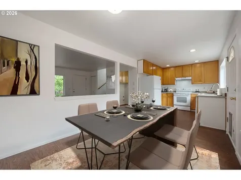 3063 W 15th Avenue Eugene OR 97402