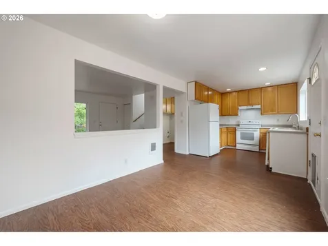 3063 W 15th Avenue Eugene OR 97402
