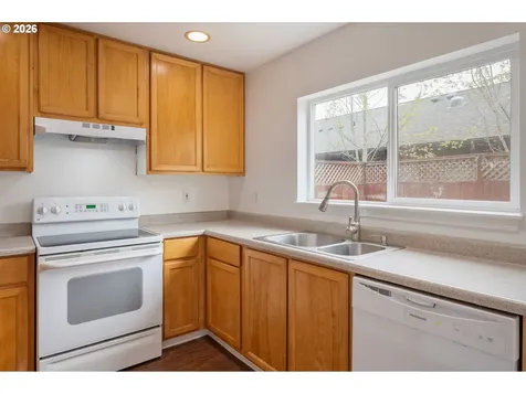 3063 W 15th Avenue Eugene OR 97402