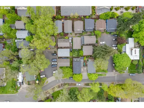 3063 W 15th Avenue Eugene OR 97402
