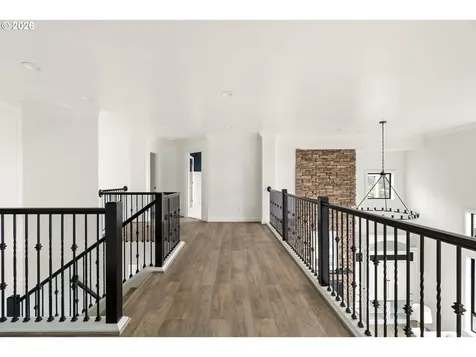 10230 NW Gloaming Lane Portland OR 97229