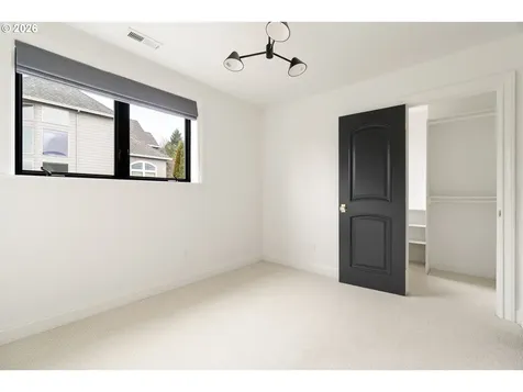 10230 NW Gloaming Lane Portland OR 97229