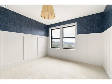 10230 NW Gloaming Lane Portland OR 97229
