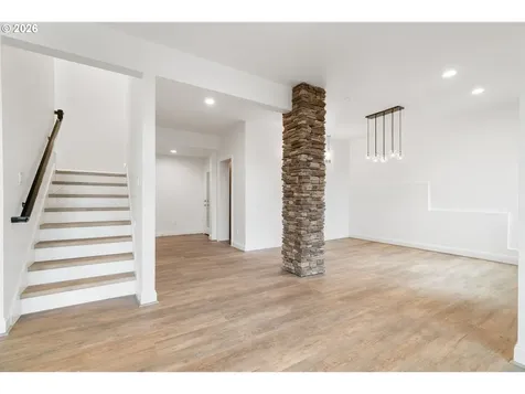 10230 NW Gloaming Lane Portland OR 97229