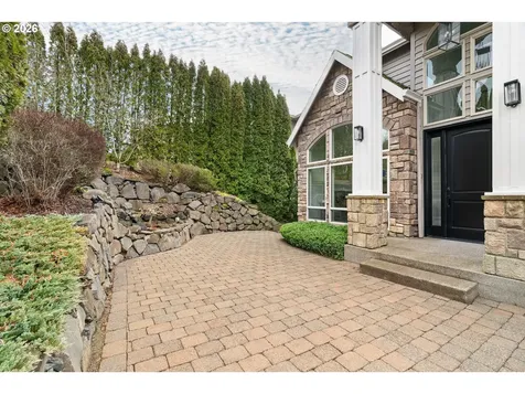 10230 NW Gloaming Lane Portland OR 97229