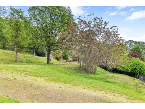 Lot Off Vine Street White Salmon WA 98672