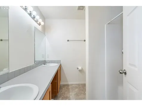 6019 NE 33rd Circle Vancouver WA 98661