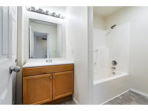 6019 NE 33rd Circle Vancouver WA 98661