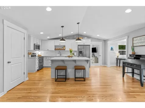 2572 Wisteria Court West Linn OR 97068