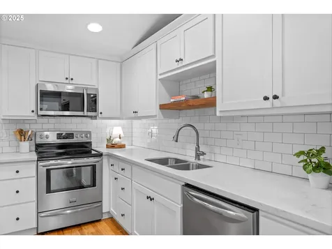 2572 Wisteria Court West Linn OR 97068