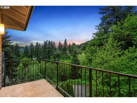 1295 Evah Lane West Linn OR 97068