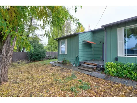 2009 E 12th Street The Dalles OR 97058