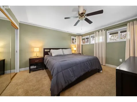 5470 NE Abbey Road Carlton OR 97111