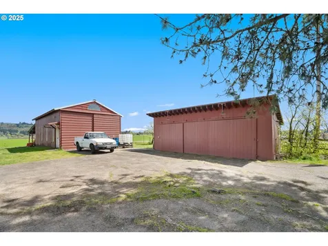 5470 NE Abbey Road Carlton OR 97111