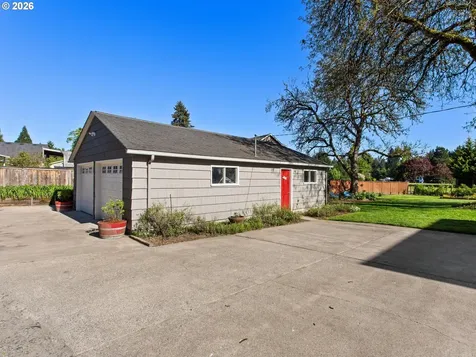 15003 NW Seward Road Vancouver WA 98685