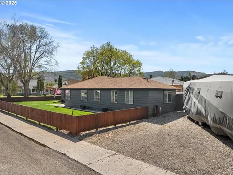 1805 5th Street Baker City OR 97814