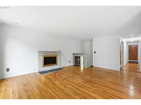 17610 NE Multnomah Drive Portland OR 97230