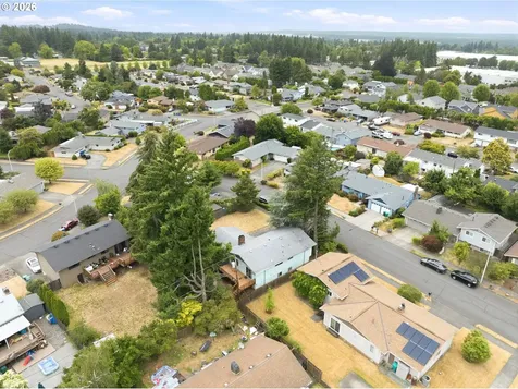 17610 NE Multnomah Drive Portland OR 97230
