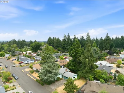 17610 NE Multnomah Drive Portland OR 97230