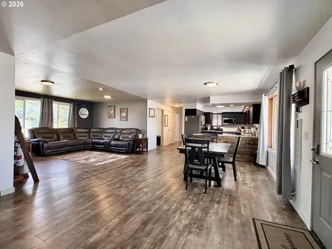 325 W Linden Way Heppner OR 97836