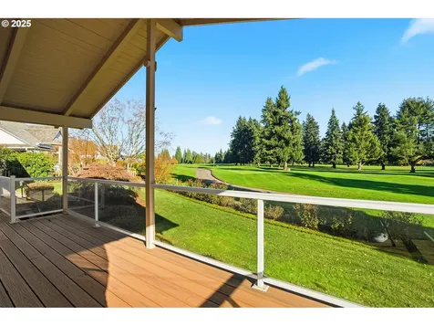 2040 N Country Club Drive Canby OR 97013