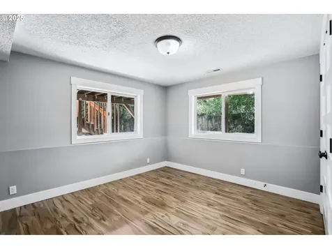 10705 SE 15th Street Vancouver WA 98664