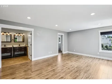 10705 SE 15th Street Vancouver WA 98664