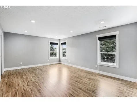 10705 SE 15th Street Vancouver WA 98664