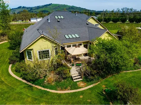 34386 Mathews Road Eugene OR 97405