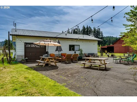 34386 Mathews Road Eugene OR 97405