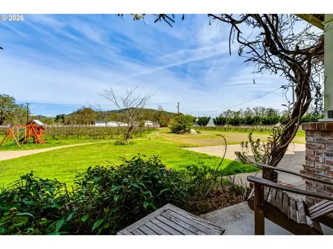 34386 Mathews Road Eugene OR 97405