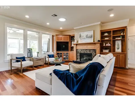 34386 Mathews Road Eugene OR 97405