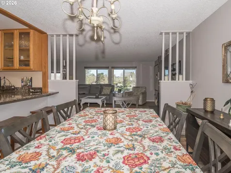 4031 SE Knarr Circle Troutdale OR 97060